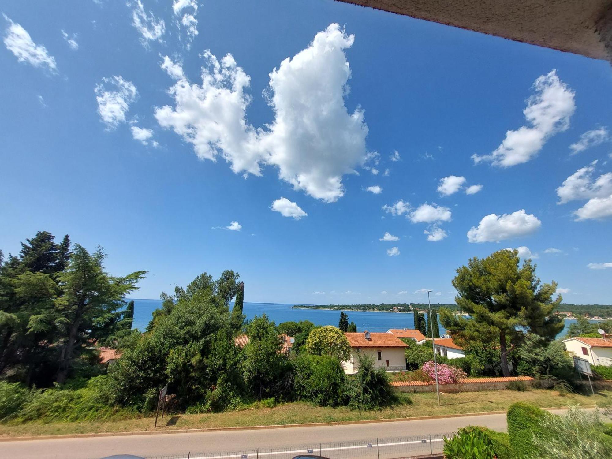 Apartments Henc Novigrad Istria Eksteriør billede